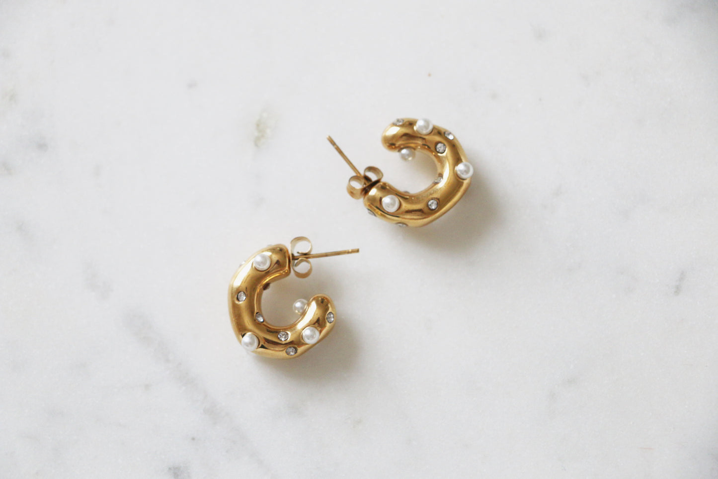 Serene Pearl Hoops
