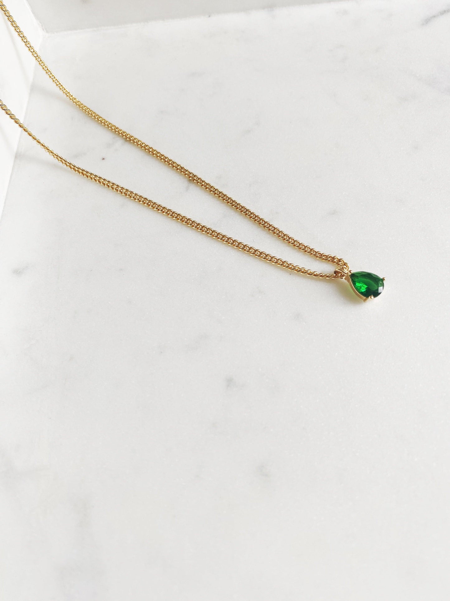 Emerald Lover Necklace - Allure Mae